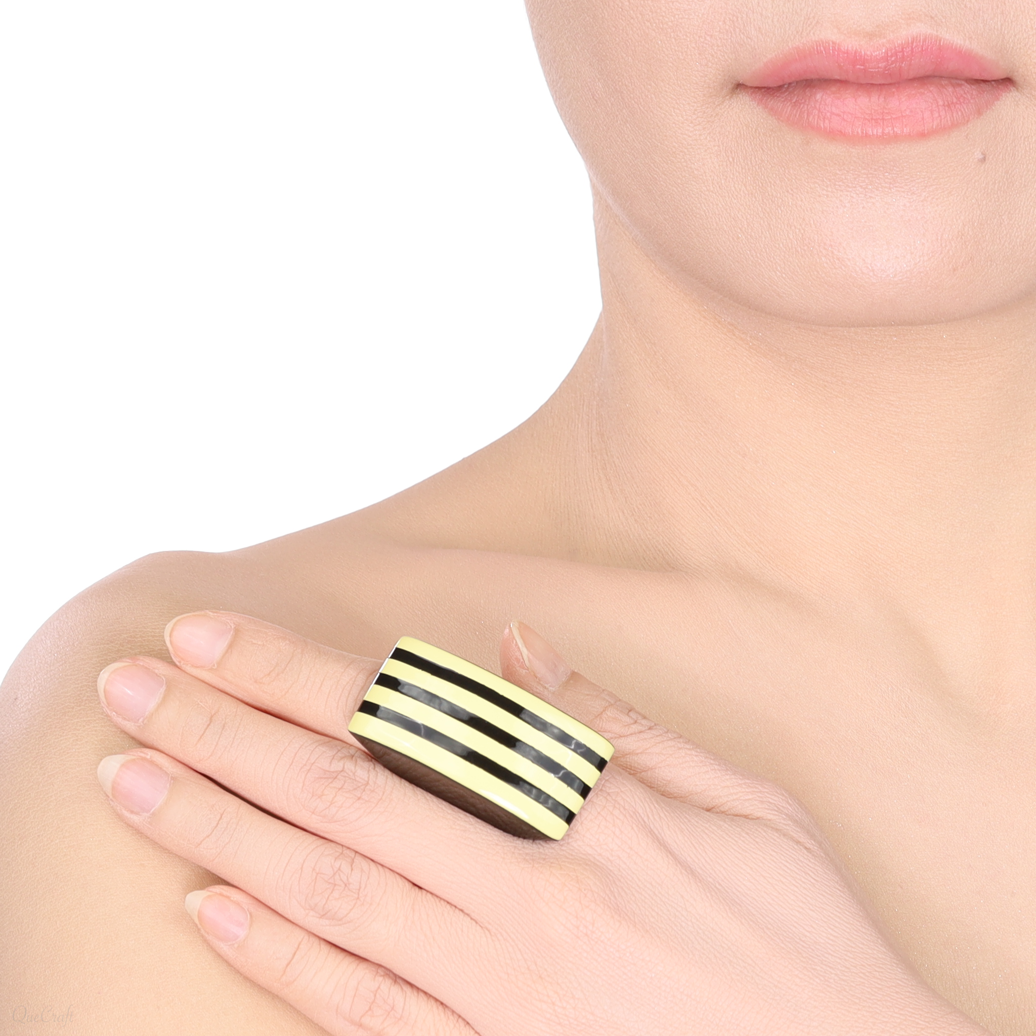 Horn & Lacquer Ring #13835 - HORN JEWELRY